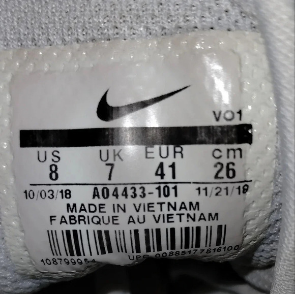 Nike LeBron Witness 3 Shoes in White Chrome size 8 Athletic Basketball Active - Picture 3 of 10